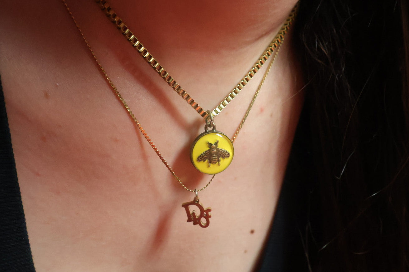 Dainty Di*r Necklace